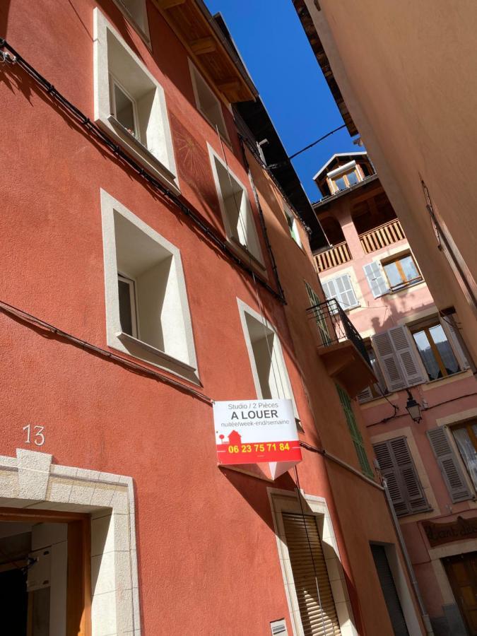 Апартаменты Duplex La Tour Сент-Этьен-де-Тине Экстерьер фото